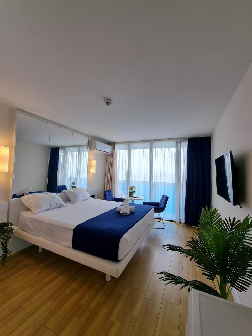 Orbi City Aparthotel Batumi Kültér fotó